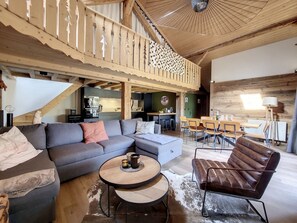 TV, fireplace - GREEN MARMOTTES 2 CHALET - 6/8 PEOPLE - SAINT JEAN D'AULPS (Saint-Jean-d´Aulps)