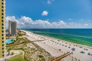 On the beach - NEW LISTING! Beach Colony West 9B - Indoor Pool - HASSLE-FREE CHECK OUT (Perdido Key)