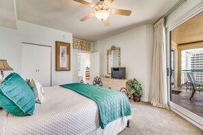 2 bedrooms, free WiFi, bed sheets - NEW LISTING! Beach Colony West 9B - Indoor Pool - HASSLE-FREE CHECK OUT (Perdido Key)