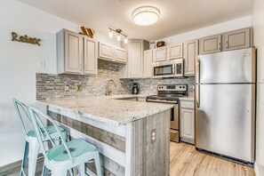 Fridge, microwave, oven, stovetop - Grand Caribbean 201W - Condo 50 Yards from the Beach -  NO HASSLE CHECK OUT (Pensacola)