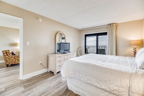 2 bedrooms, free WiFi, bed sheets - Ocean Breeze West Premier Condo -Beachfront- NO HASSLE CHECK OUT (Pensacola)