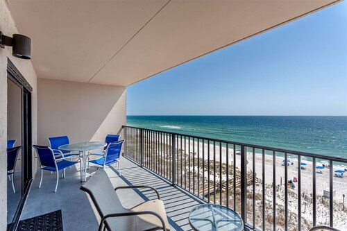 Ocean Breeze West - Beachfront view - NO HASSLE CHECK OUT