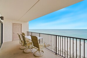 Property grounds - Ocean Breeze West - Beachfront view - NO HASSLE CHECK OUT (Pensacola)
