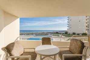 Outdoor dining - Perdido Sun 112 - indoor pool - Beachfront - NO HASSLE CHECK OUT (Pensacola)