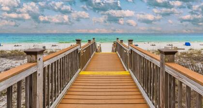Sandy Key 236 Second floor -Beachfront view -NO HASSLE CHECK OUT
