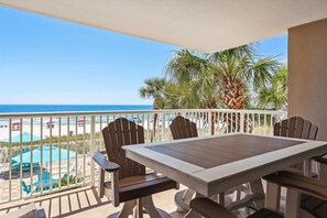 Outdoor dining - Sandy Key 236 Second floor -Beachfront view -NO HASSLE CHECK OUT (Pensacola)