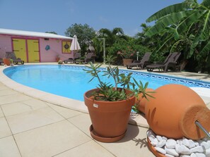 Piscine extérieure, piscine chauffée
