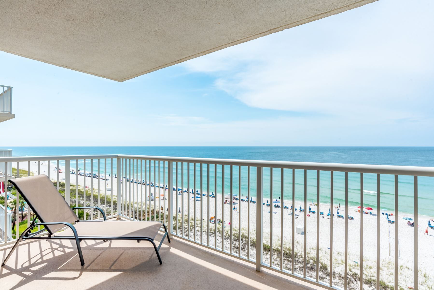 Sandy Key 7th floor -Beachfront view -NO HASSLE CHECK OUT