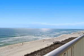On the beach - Sandy Key 8th floor -Beachfront view -NO HASSLE CHECK OUT (Pensacola)