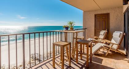 Ocean Breeze West - Beachfront view - NO HASSLE CHECK OUT