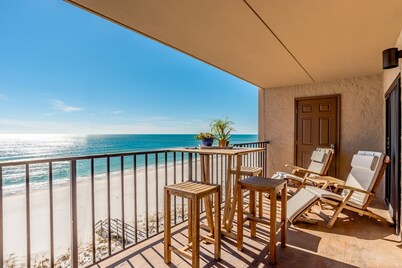 Ocean Breeze West - Beachfront view - NO HASSLE CHECK OUT