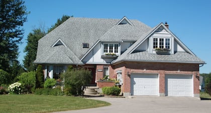 A Touch of Country Bed & Breakfast