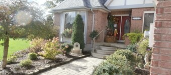 A Touch of Country Bed & Breakfast