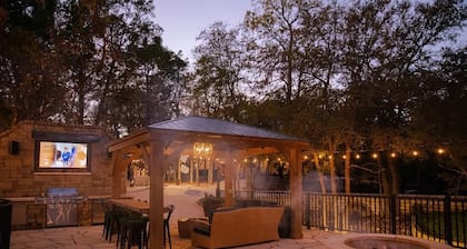 "Lux Lounge"-Yksinomainen-Villa-Oma kylpyhuone-Järvinäköala