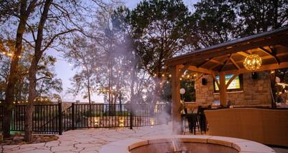 The Heat Unit - COTA Getaway: Hot Tub, BBQ, Events & Fun!