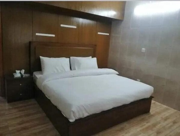 Kamar Double Standar | Setrika/meja setrika dan Wi-Fi gratis