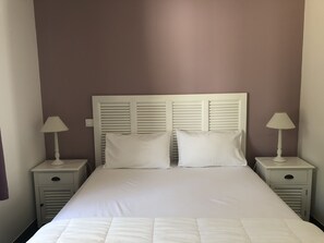 2 chambres, fer et planche à repasser, Wi-Fi gratuit