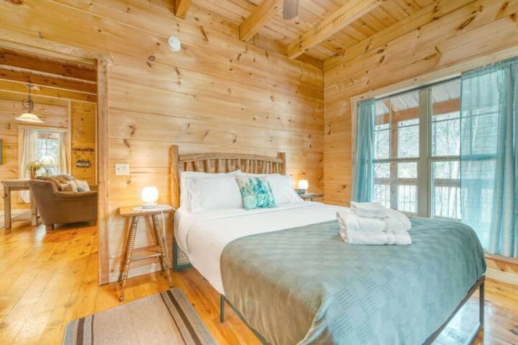 2 bedrooms, free WiFi, bed sheets