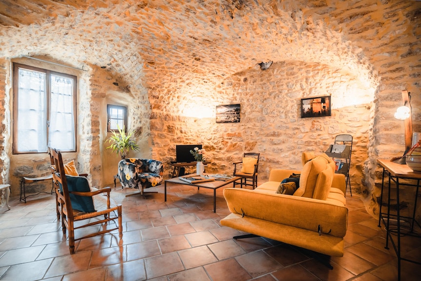 La Maison Inès -Exceptional 18th Century Bastide In Vallon Pt D'arc- Labeled 5* - Vallon-Pont-d'Arc
