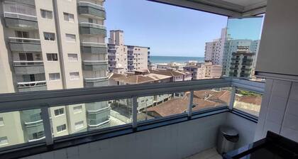 Complete apartment with sea view, 1 block from the beach and 1 parking space