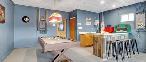 Game room