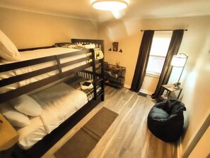 3 bedrooms, WiFi