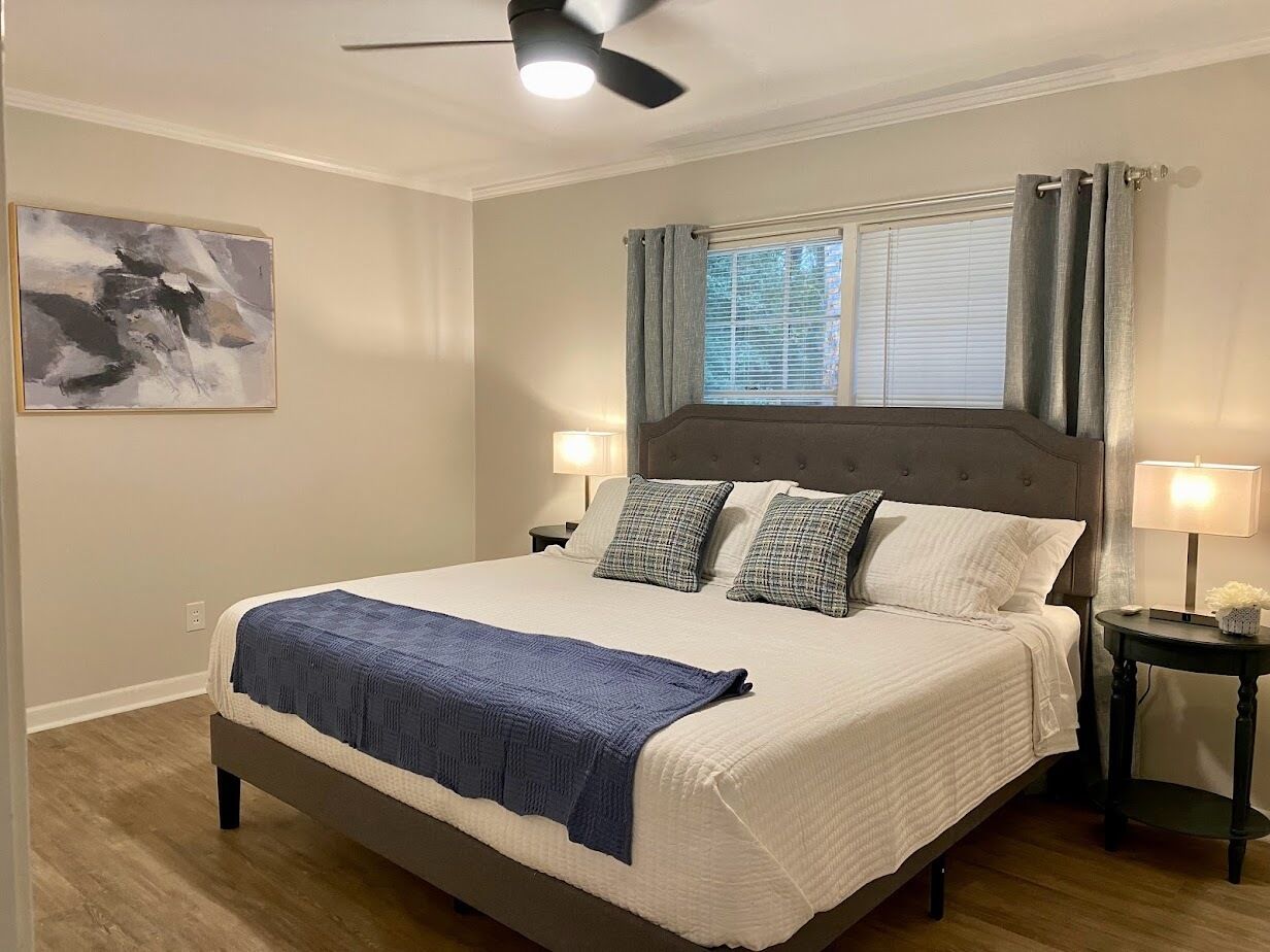 3 bedrooms, desk, iron/ironing board, free WiFi