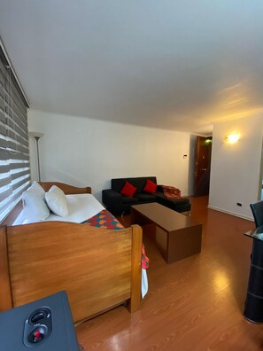 3 chambres, Wi-Fi gratuit, draps fournis