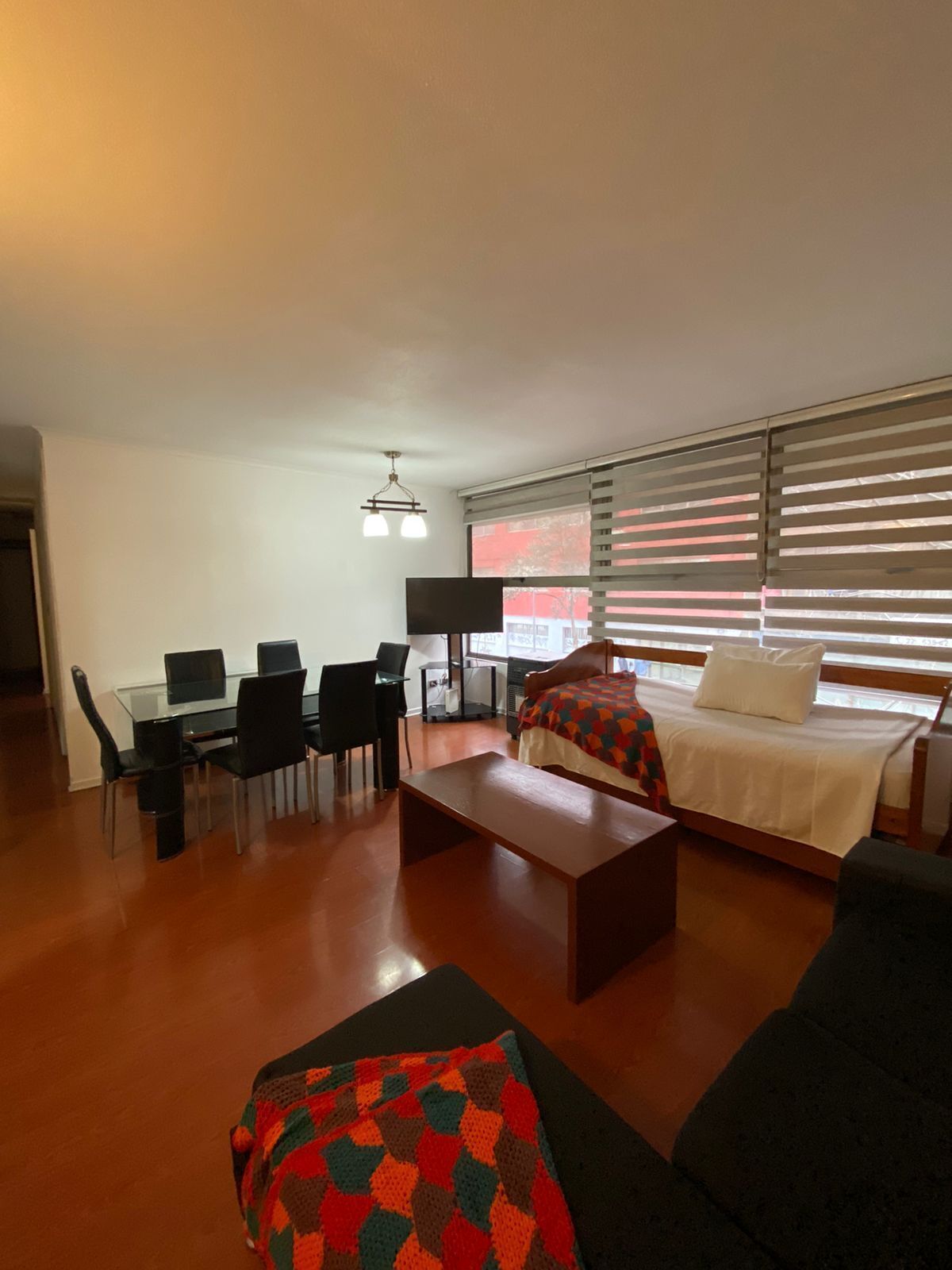 3 habitaciones, wifi gratis, ropa de cama y acceso para silla de ruedas 