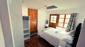 2 bedrooms, in-room safe, WiFi, bed sheets - Beautiful Attic Apartment in the Heart of Cusco! (Cusco)