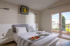 5 slaapkamers, een strijkplank/strijkijzer, wifi, beddengoed