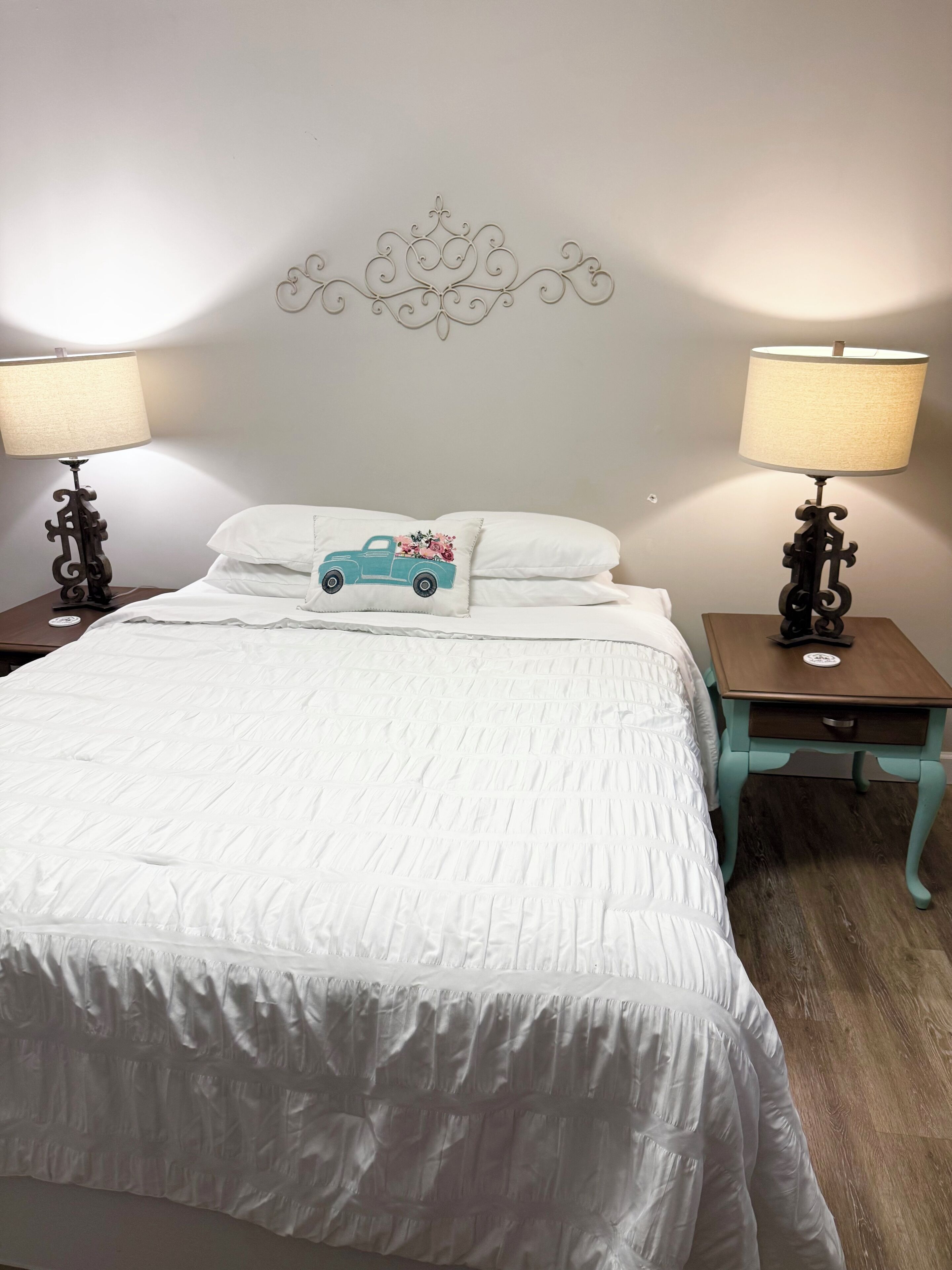 2 chambres, fer et planche à repasser, Wi-Fi, draps fournis