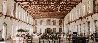 Snug Studio Retreat- Near to Aviation museum and Highway