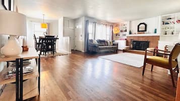 Smart TV, fireplace, video games, books