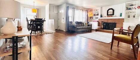 Smart TV, fireplace, video games, books