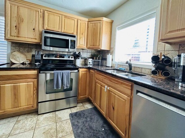 Fridge, microwave, oven, stovetop