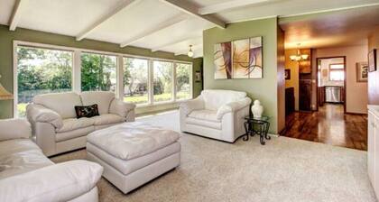 Mountain View Retreat-5BR! 7Beds! 4Bath