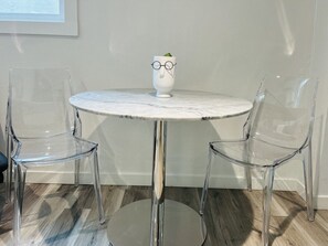 تناول الطعام