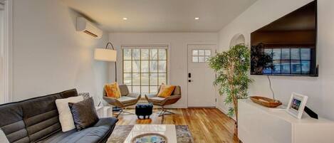 تلفزيون ذكي، كُتُب