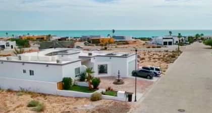 Casa Marimar with private heated pool at Laguna Shores Resort
