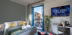 Phòng đôi Exclusive, quang cảnh biển | Bộ đồ giường cao cấp, minibar, két bảo mật tại phòng, bàn 