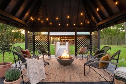 Resort backyard | Pool & Hot Tub| Game Room | Basketball