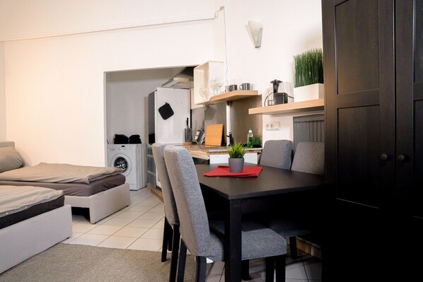 Interior - Stylish Apartment with WIFI (Augsburg)