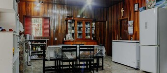 Ótima casa de campo com churrasq em Acorizal/MT