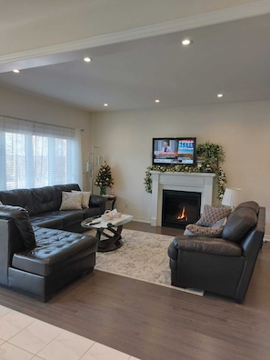 Smart-TV, Kamin