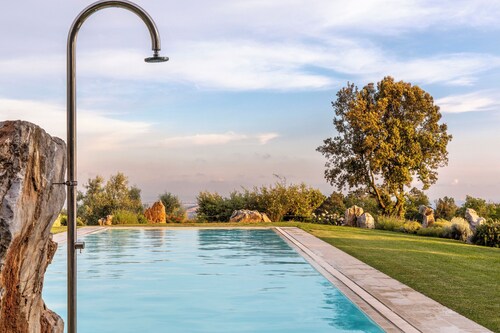 Appartamento per vacanze in Toscana (LUCCA) con piscina  spettacolare vista mare