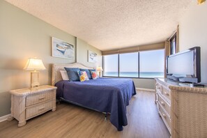 2 bedrooms, internet, bed sheets