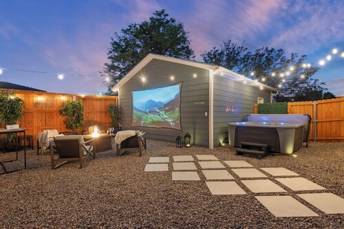 HOT TUB - Entire NEW Home - Walk to Light Rail - King Beds - Firepit Theatre