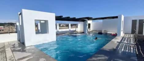 Utomhuspool
