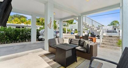 Key Largo home with new hot tub!